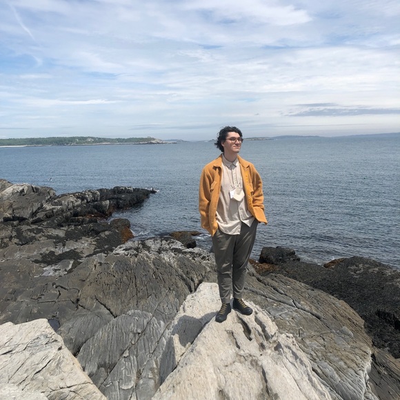 Meet your Posher, Drew - Picture 4 of 5